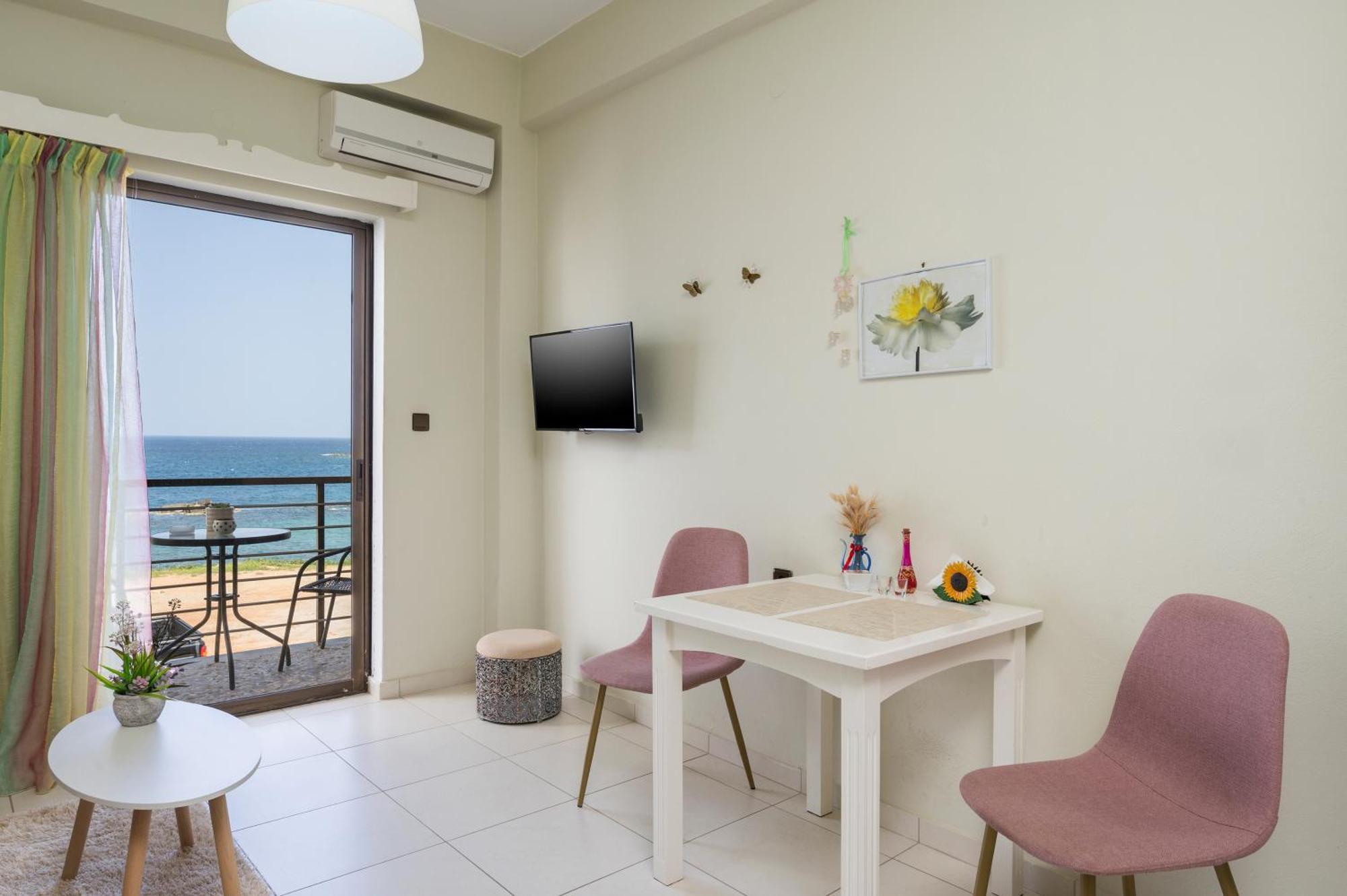 Elita Beachfront Chrissi Akti Chania Exterior foto