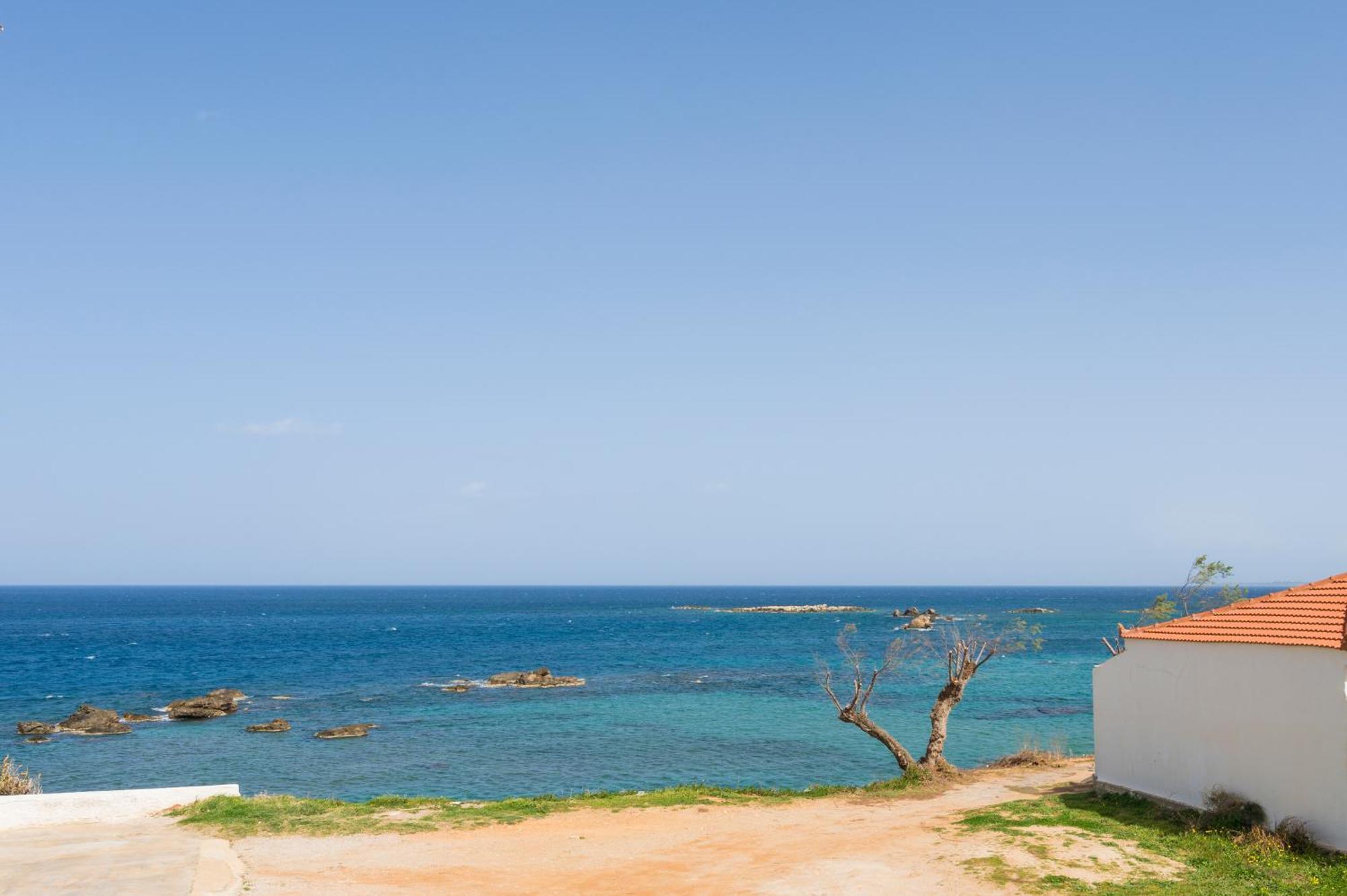 Elita Beachfront Chrissi Akti Chania Exterior foto